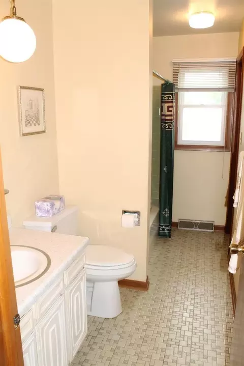 811 Harrison Pl, Dyer, IN 46311 photo 8