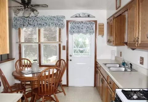 811 Harrison Pl, Dyer, IN 46311 photo 5