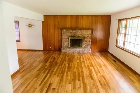 8528 Forest Ave, Munster, IN 46321 photo 2