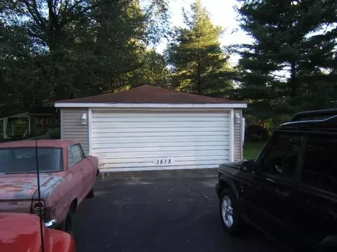 1513 Elm St, Griffith, IN 46319 photo 4
