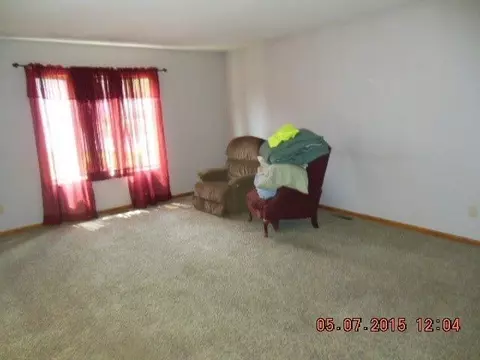 406 Commanche Dr, Lowell, IN 46356 photo 3