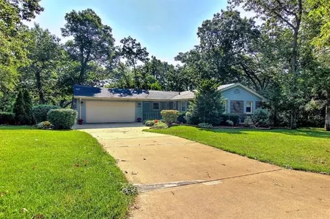 7975 Tapper Pl, Dyer, IN 46311 photo 2