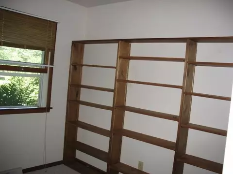504 E Alyea St, Hebron, IN 46341 photo 6