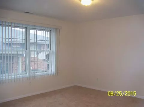 545 Cambridge Ct #2D, Munster, IN 46321 photo 10