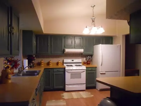 1188 E Blueridge Dr, La Porte, IN 46350 photo 9