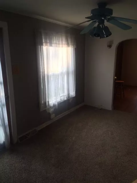 712 E Joliet St, Crown Point, IN 46307 photo 7