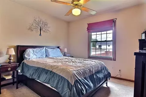 230 Minter Dr, Griffith, IN 46319 photo 9