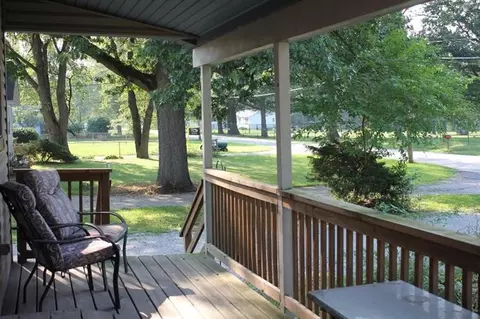 1519 Elm St, Griffith, IN 46319 photo 3