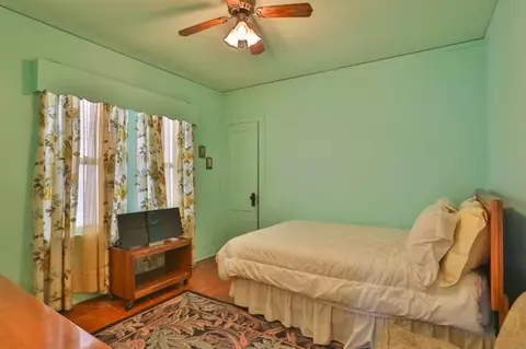 1616 Brown Ave, Whiting, IN 46394 photo 9