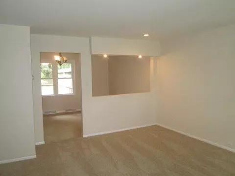 1016 E 40th Pl, Griffith, IN 46319 photo 7