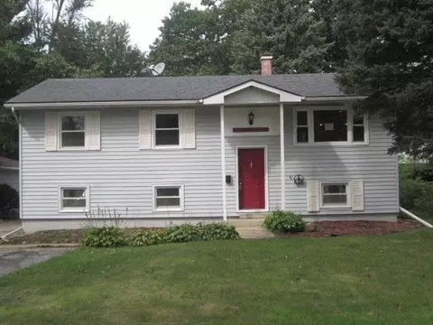 1016 E 40th Pl, Griffith, IN 46319 photo 1