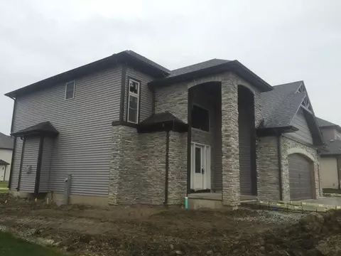 9837 Aster Cv, Saint John, IN 46373 photo 3