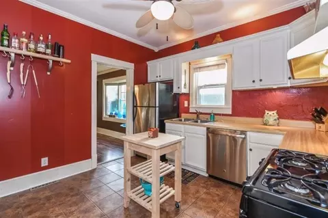 708 E Clark St, Crown Point, IN 46307 photo 7