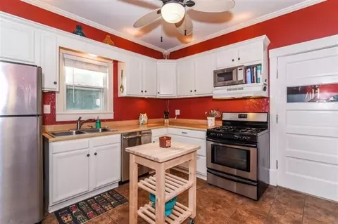 708 E Clark St, Crown Point, IN 46307 photo 6
