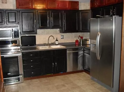 131 S Lillian St, Griffith, IN 46319 photo 6