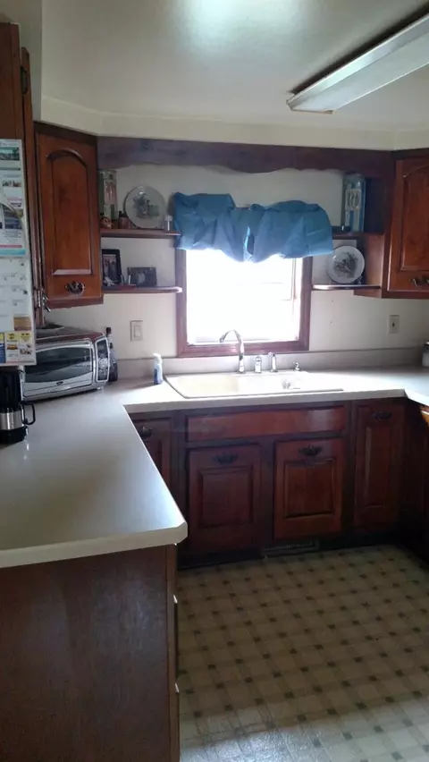 303 Hoffman St, Crown Point, IN 46307 photo 9