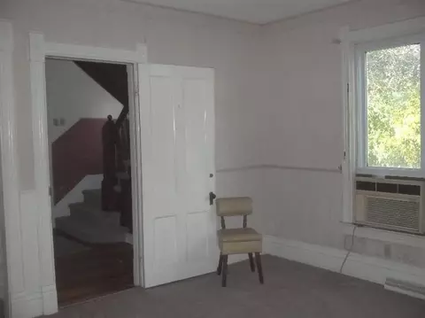 606 E Joliet, Crown Point, IN 46307 photo 5
