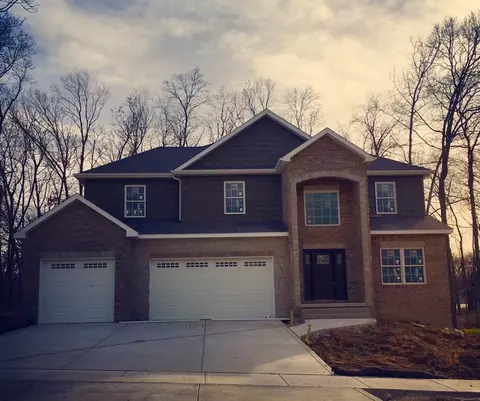 2154 Copper Creek Dr, Crown Point, IN 46307 photo 1