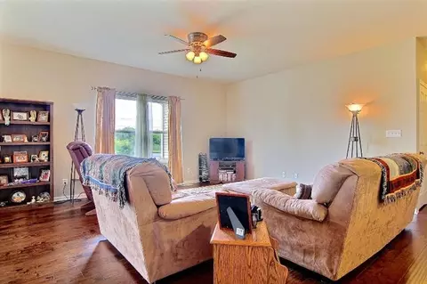 13067 Hayes St, Crown Point, IN 46307 photo 5