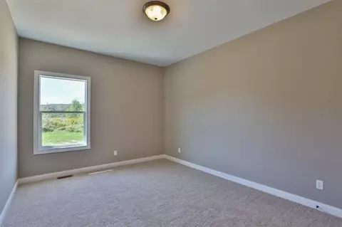 447 Ohagan Dr, Crown Point, IN 46307 photo 10