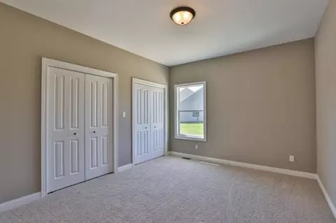 447 Ohagan Dr, Crown Point, IN 46307 photo 9