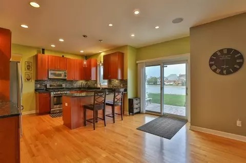 9933 New Devon St, Munster, IN 46321 photo 7