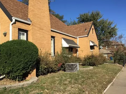 375 Roosevelt St, Gary, IN 46404 photo 2