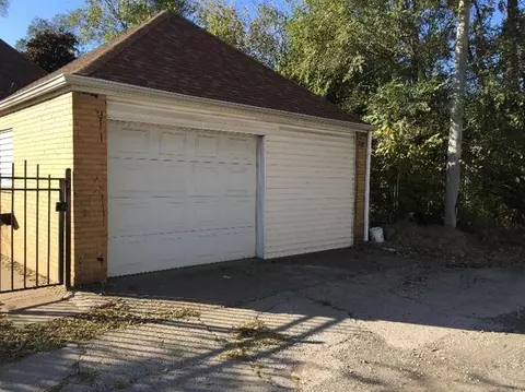 375 Roosevelt St, Gary, IN 46404 photo 3