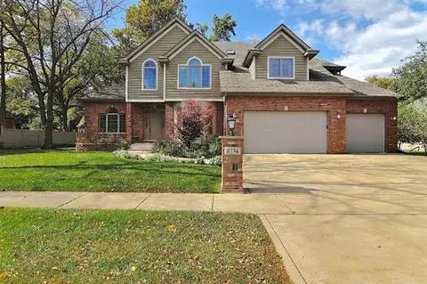 8334 Beech Ave, Munster, IN 46321 photo 2