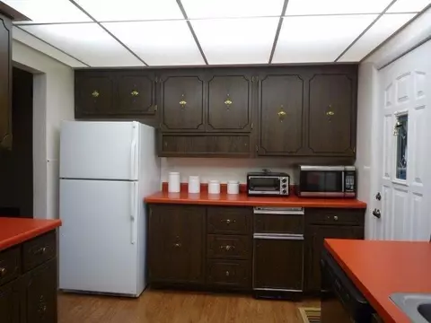 8215 Parkview Ave, Munster, IN 46321 photo 9