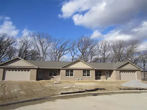 5406 Maggie Mae Ct, Crown Point, IN 46307 photo 1