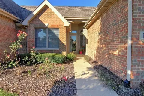 1730 Windfield Dr, Munster, IN 46321 photo 3