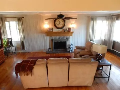 6201 Birch Ave, Gary, IN 46403 photo 4
