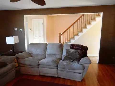 6201 Birch Ave, Gary, IN 46403 photo 10
