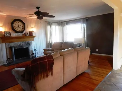 6201 Birch Ave, Gary, IN 46403 photo 9