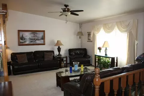 103 Orange Ct, Hebron, IN 46341 photo 9