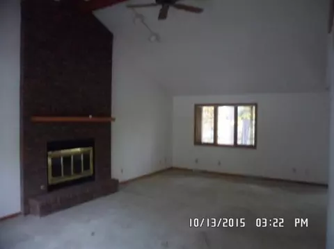 483 Amhurst Rd, Valparaiso, IN 46385 photo 8