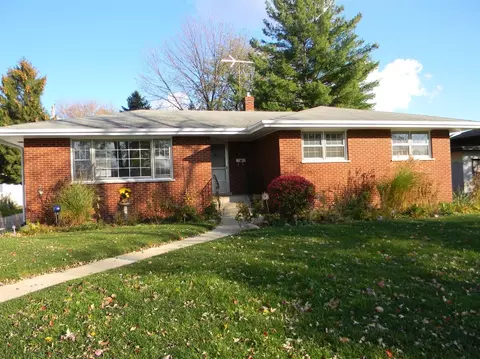 8433 Forest Ave, Munster, IN 46321 photo 1