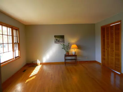 8433 Forest Ave, Munster, IN 46321 photo 3