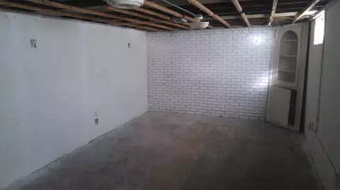434 Florence St, Hammond, IN 46324 photo 6