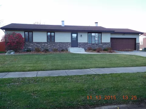 9530 Johnson St, Crown Point, IN 46307 photo 2