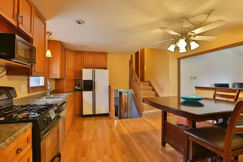 724 Cherry Hill Rd, Dyer, IN 46311 photo 5