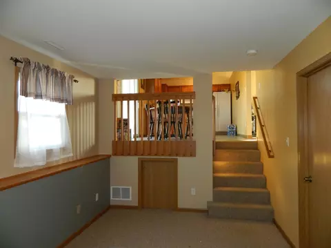 203 Juniper St NW, De Motte, IN 46310 photo 10