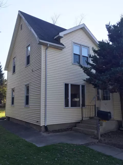 307-309 Park Ave, Chesterton, IN 46304 photo 2