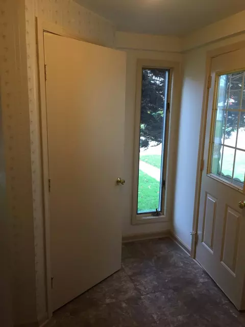 307-309 Park Ave, Chesterton, IN 46304 photo 3