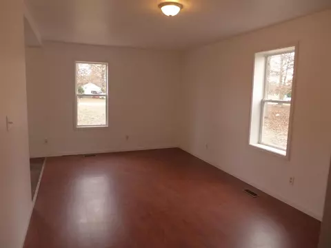 14980 Heritage Dr, Wheatfield, IN 46392 photo 7