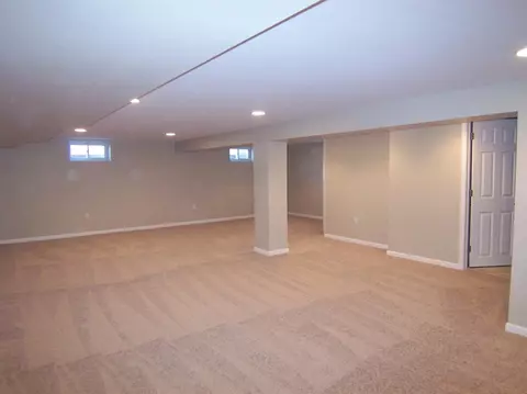 951 N Jay St, Griffith, IN 46319 photo 10