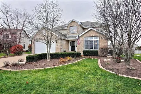 252 Crestview Ln, Dyer, IN 46311 photo 1