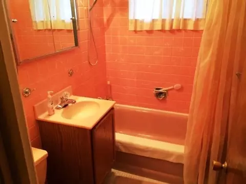 8201 Locust Ave, Gary, IN 46403 photo 4
