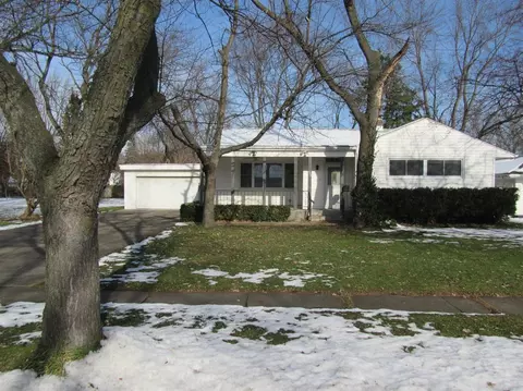 527 214th St, Dyer, IN 46311 photo 1